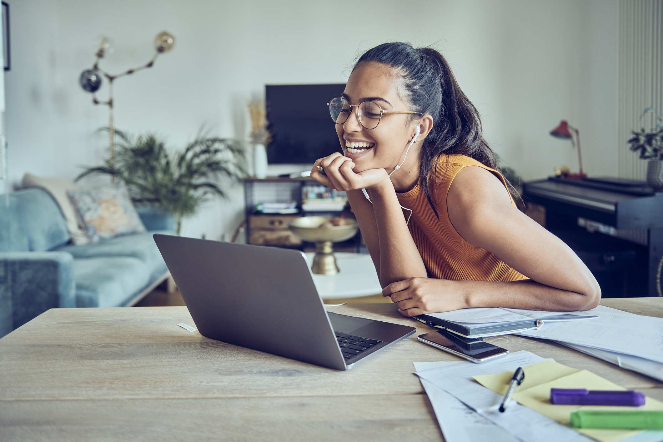 personalization at work with engaged woman