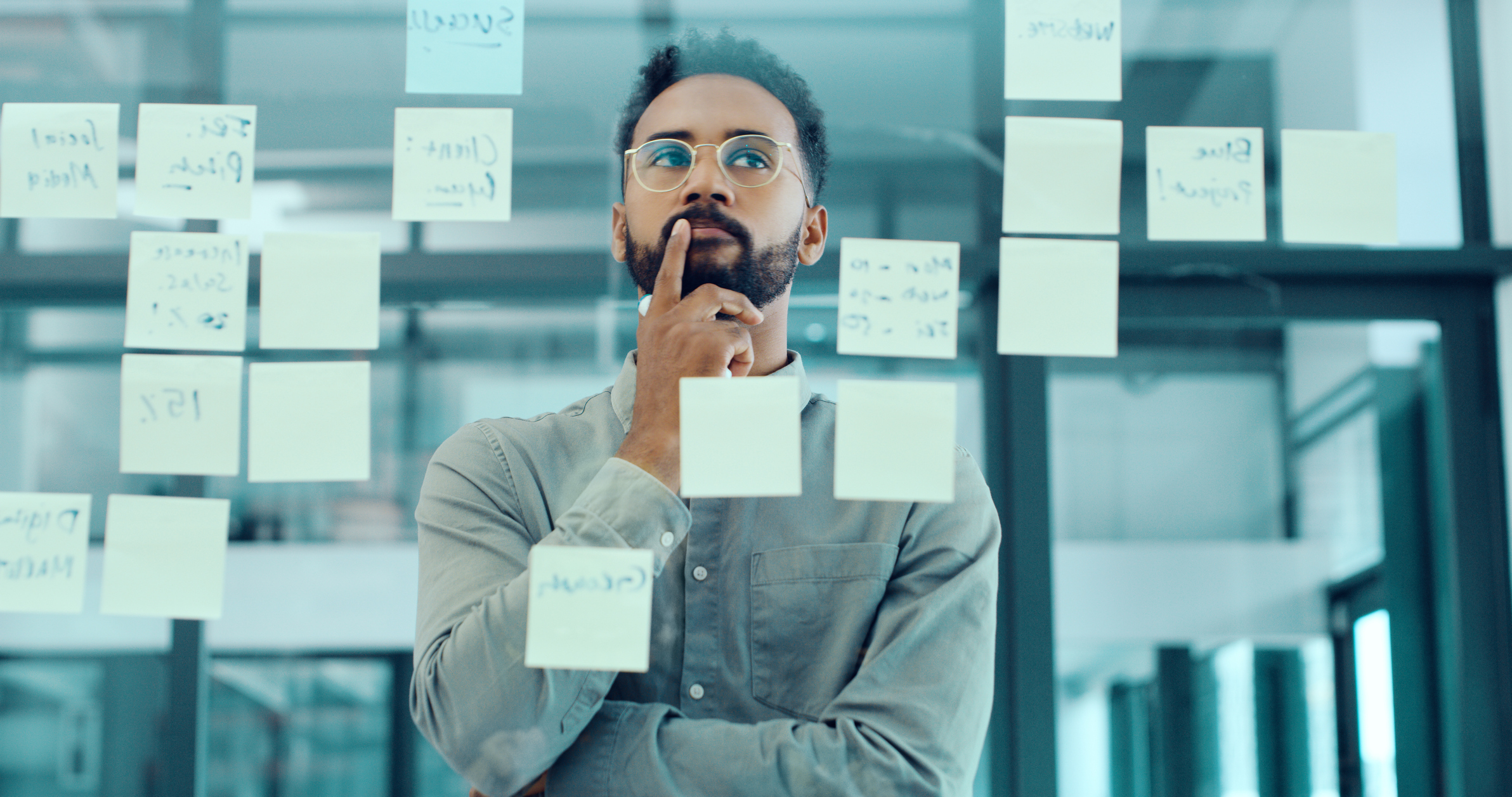 customer intelligence through reviewing data on sticky notes