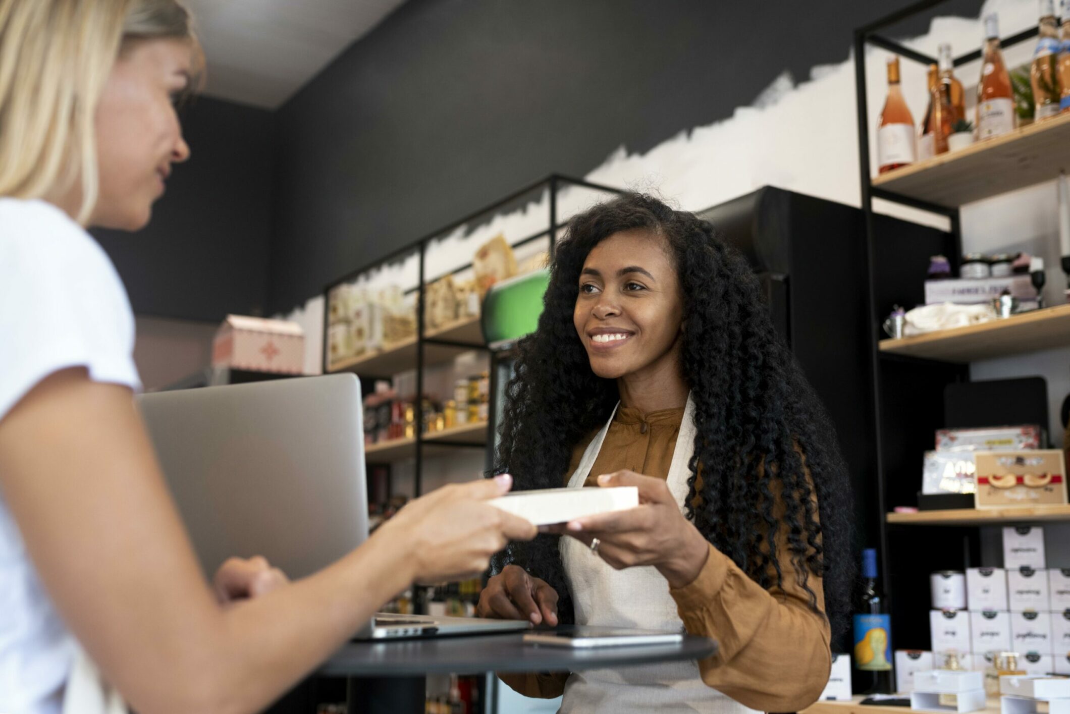 Top 6 CX Platforms for Loyalty & Growth - Sogolytics