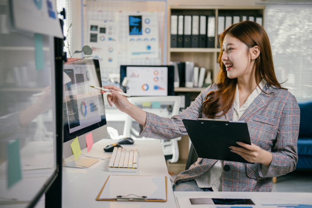 Full-Service vs Limited Service Market Research - Sogolytics