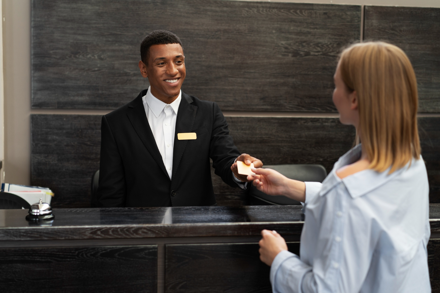 Hotel Check-In Experience: Speed and Personalization Without Trade-Offs